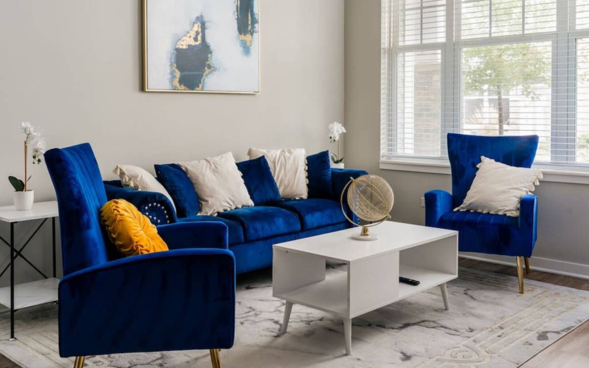 West Dundee Apartment | 113 m² Apartment ∙ 2 bedrooms ∙ 5 guests