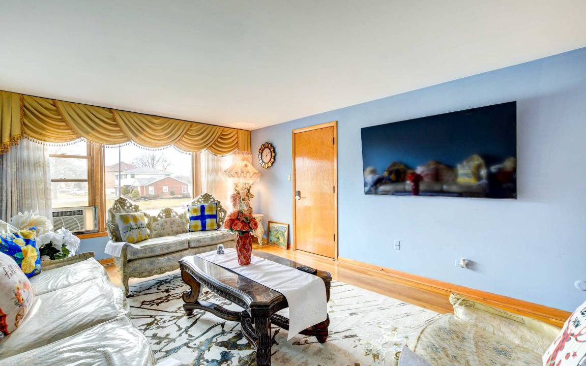 Oak Lawn Apartment | 204 m² Apartment ∙ 3 bedrooms ∙ 6 guests