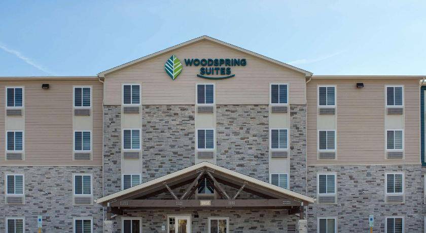 Tinley Park Hotel | 23 m² Hotel ∙ 4 guests
