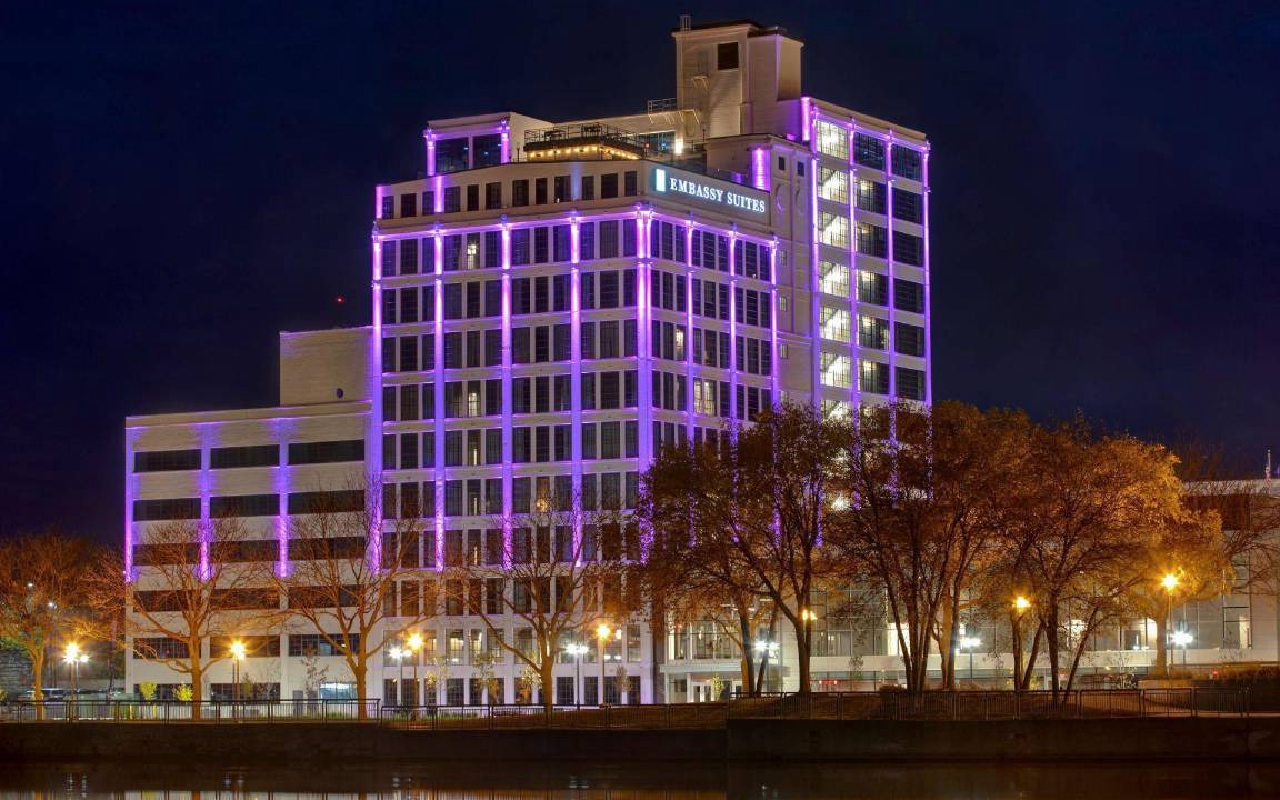 Downtown Hotel | 28 m² Hotel ∙ 2 bedrooms ∙ 127 guests