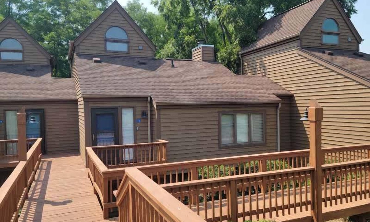 The Galena Territory House | 3 Bedroom, 3 bath townhouse in The Galena Territory