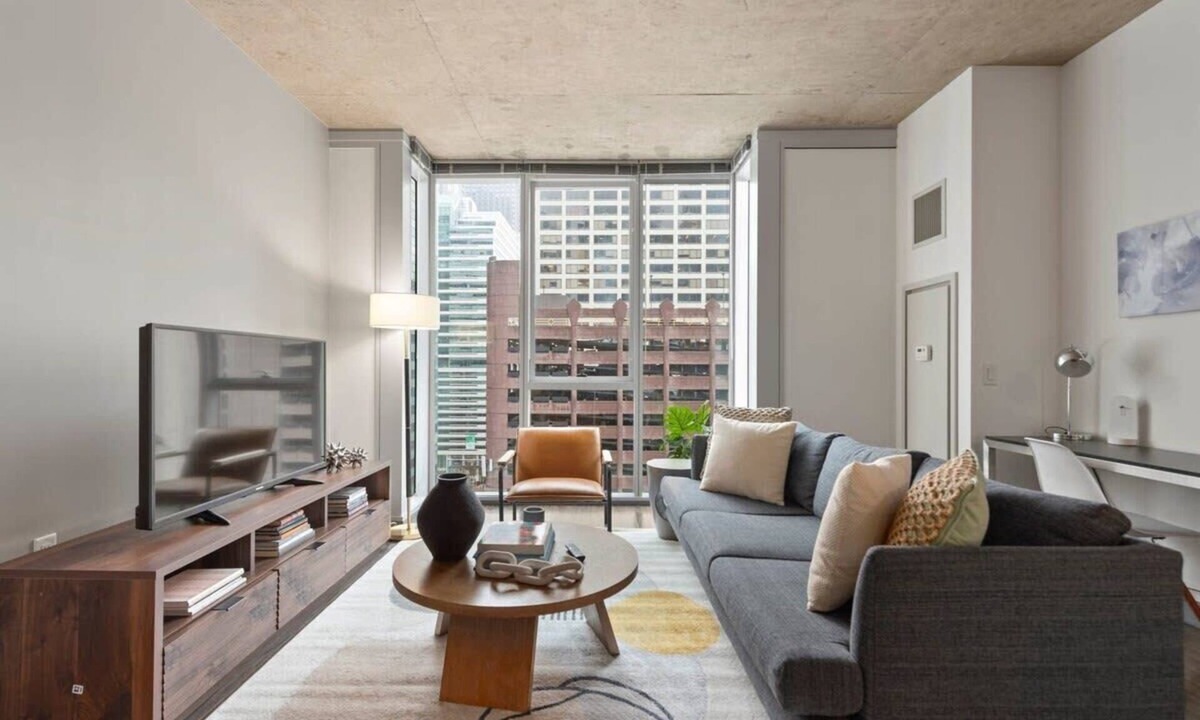 Downtown Chicago Apartment | 3 Central Apartments Ideal for Groups