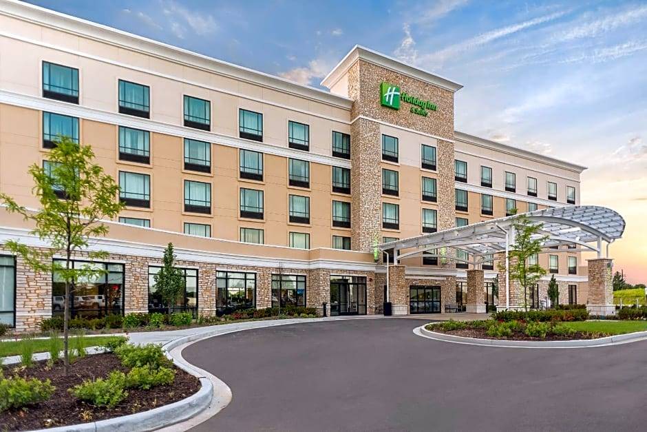 Joliet Hotel | 3-Star Hotel ∙ Holiday Inn Hotel & Suites - Joliet Southwest, an IHG Hotel