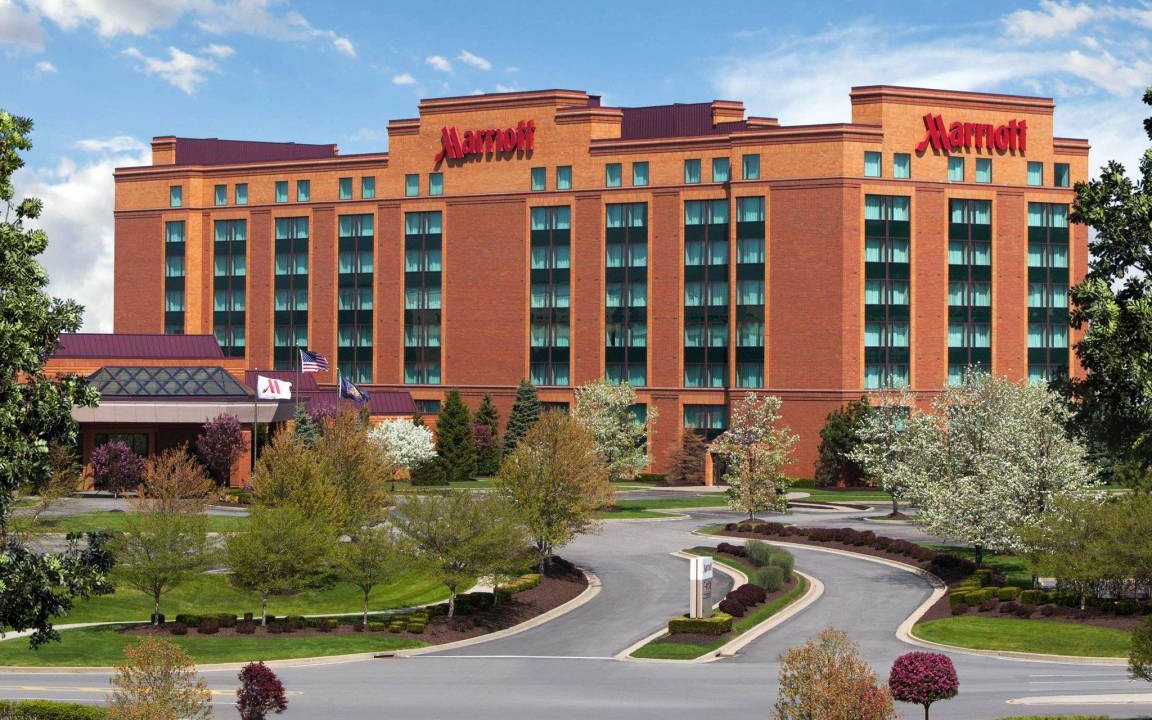 Hoffman Estates Hotel | 33 m² Hotel ∙ 127 guests