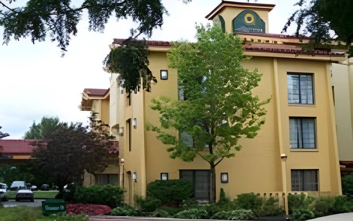 Arlington Heights Hotel | 35 m² Hotel ∙ 127 guests