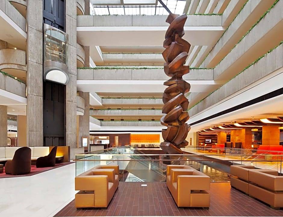 Rosemont Hotel | 4-Star Hotel ∙ Hyatt Regency O'Hare Chicago