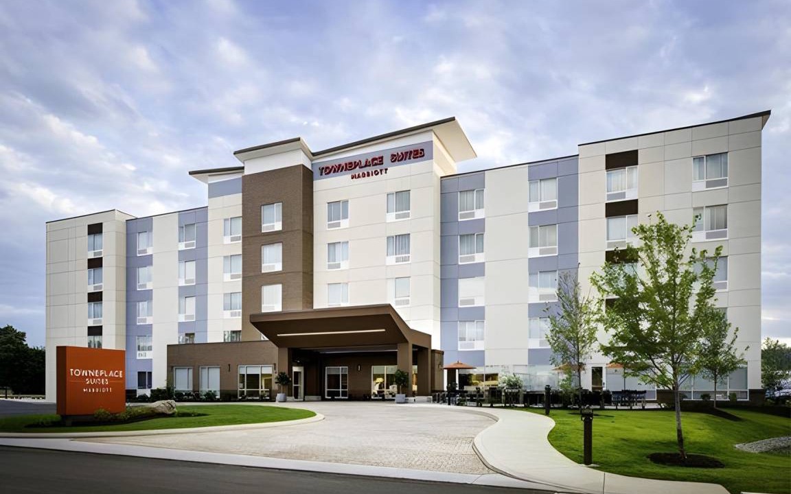 Edwardsville Hotel | 43 m² Hotel ∙ 127 guests