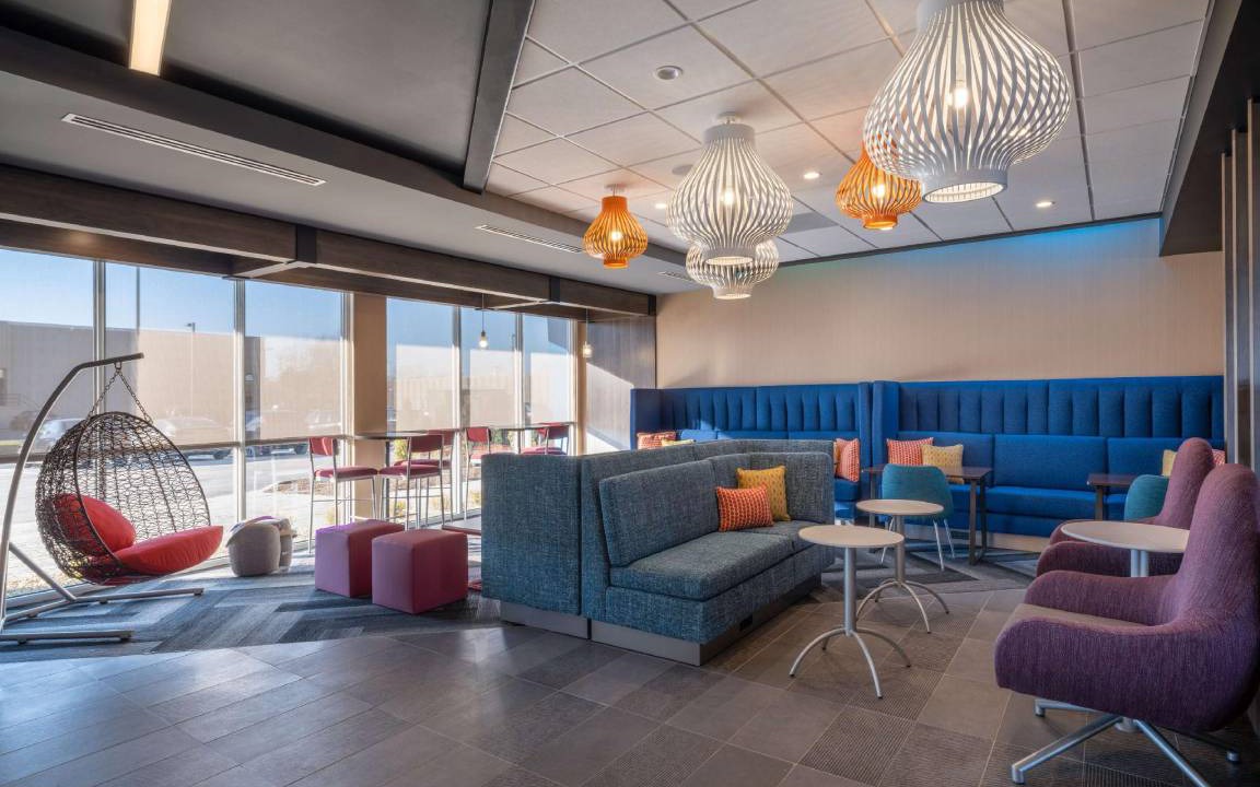 Naperville Hotel | 46 m² Hotel ∙ 127 guests