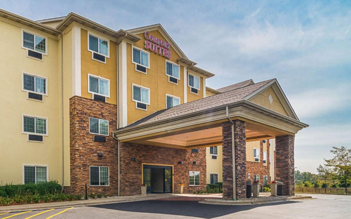 Grayslake Hotel | 51 m² Hotel ∙ 8 guests