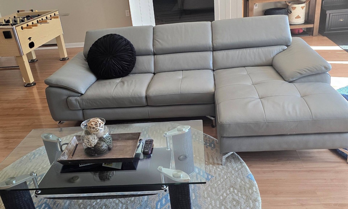 University Park House | Accessible ranch home on an acre of land with finished basement, games & comfort