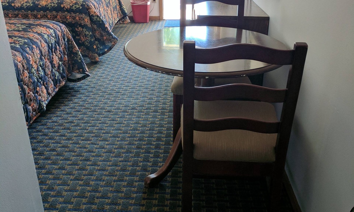 Rock Falls Hotel | All Seasons Motel