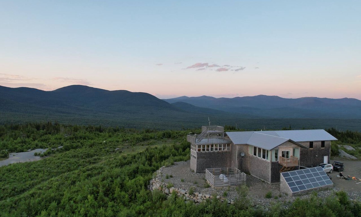 East Central Franklin House | Amazing Mountain Views on Large Private Maine Wilderness-Modern Offgrid 300 acre