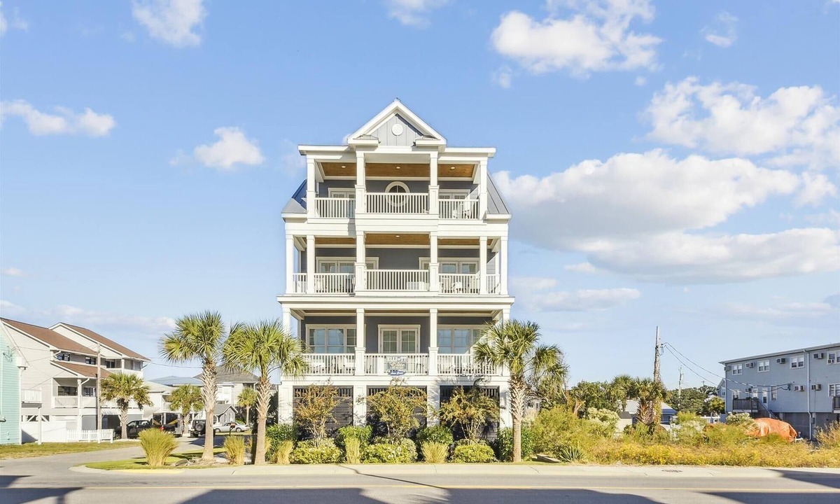 Cherry Grove Beach House | Amen Corner, 7 BR Luxurious Home across street from Beach - Private Pool, Game Room, Gourmet Kitchen, Putting Green
