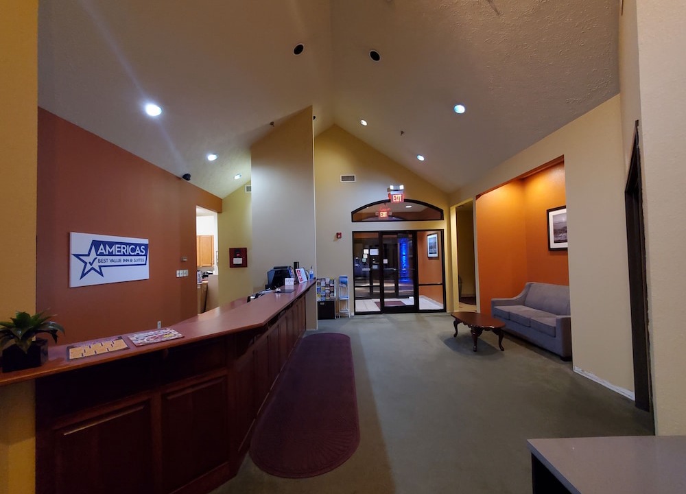 Independence Hotel | Americas Best Value Inn & Suites Independence