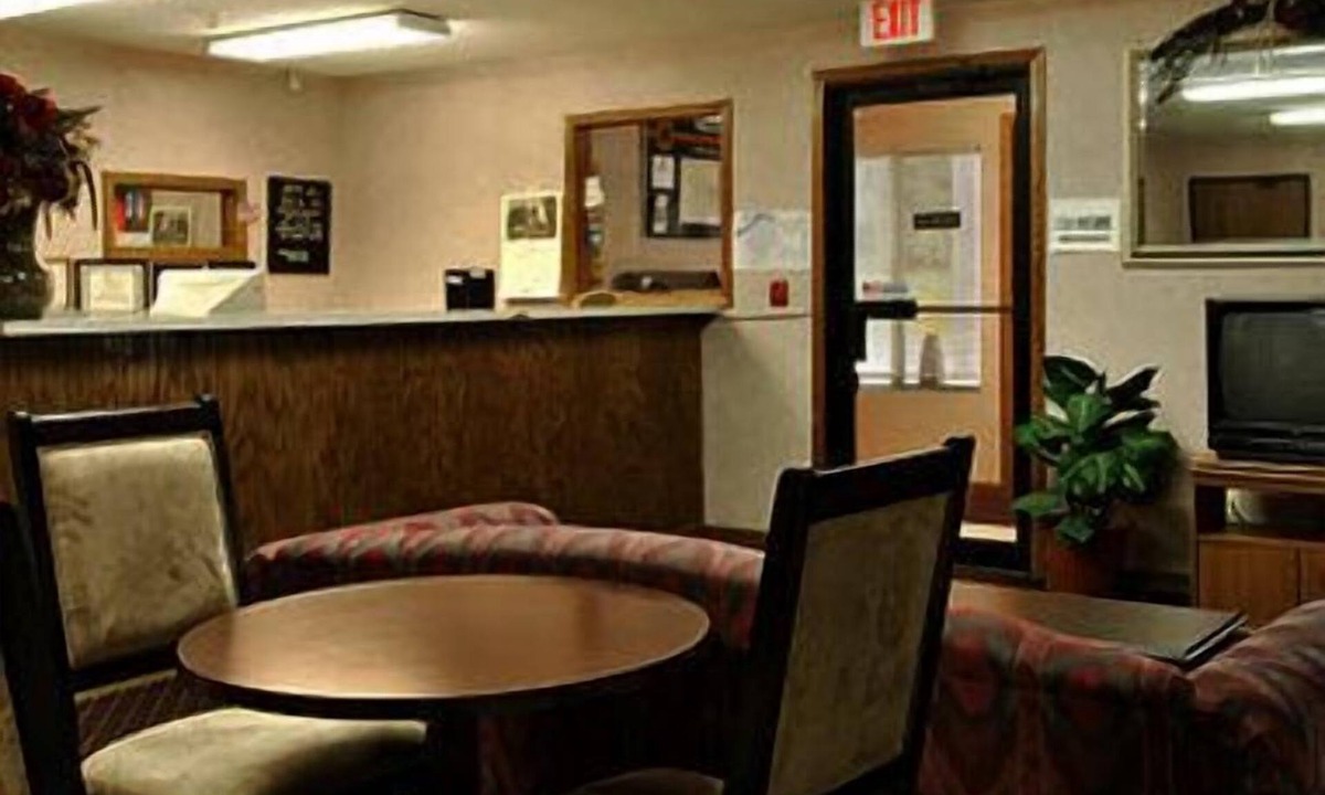 Beardstown Hotel | Americas Best Value Inn Beardstown