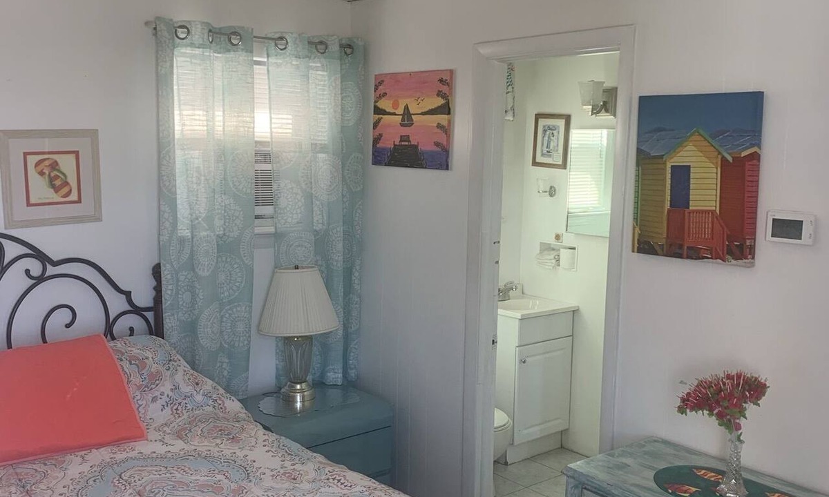 Seaside Heights Apartment | Beach/Boardwalk Block-Bright & Beachy