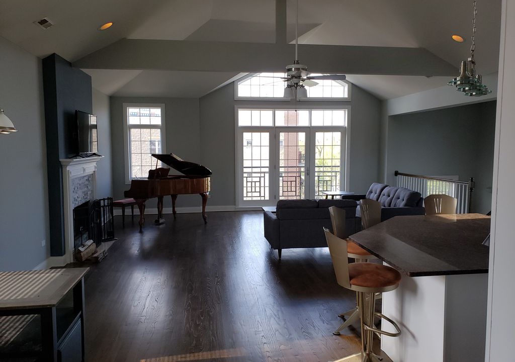 Bronzeville Apartment | Beautiful Bronzeville Penthouse