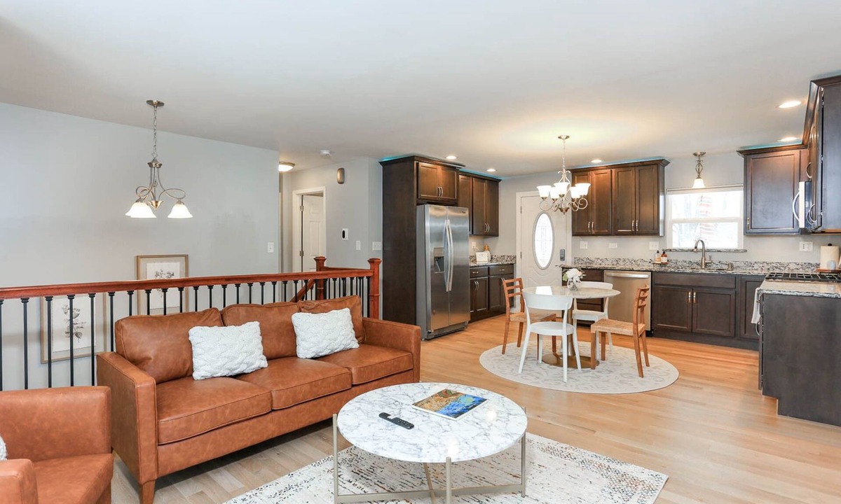 Romeoville House | Beautiful Home