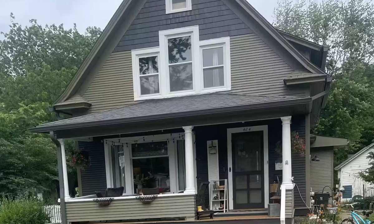 Geneseo Apartment | Bella's Abode : Charming 2-bedroom apartment with AC, WiFi in peaceful Geneseo