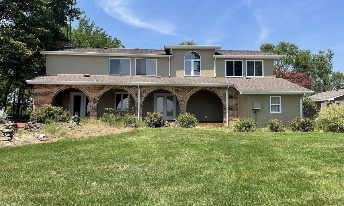 Marion House | Best location on Lake of Egypt by land and by water!