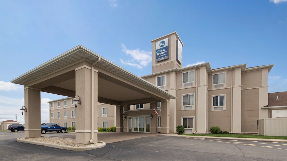 South Beloit Hotel | Best Western Legacy Inn & Suites Beloit/South Beloit