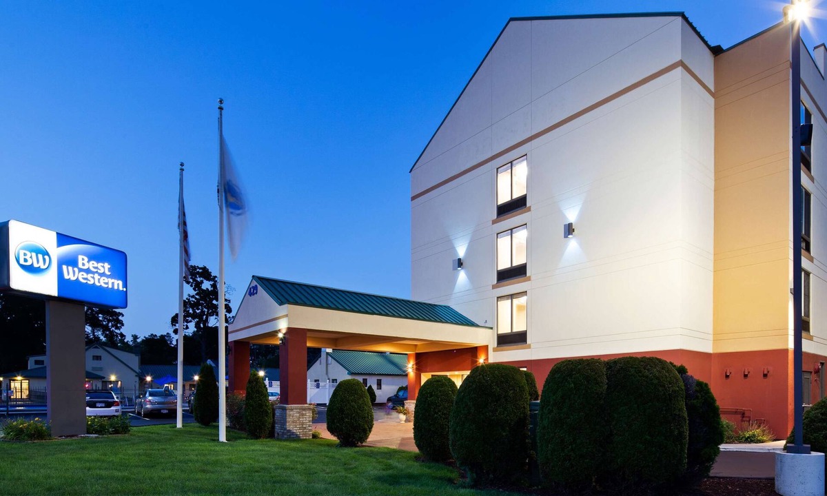West Springfield Hotel | Best Western Springfield West Inn