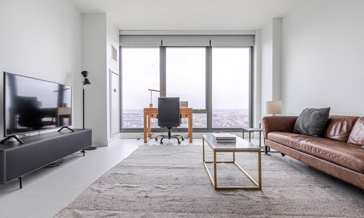 West Loop Apartment | Blueground | West Loop, pool & AC, nr Willis