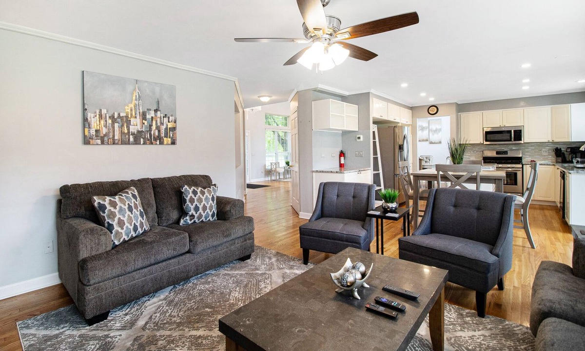 Bolingbrook House | Bolingbrook Rental