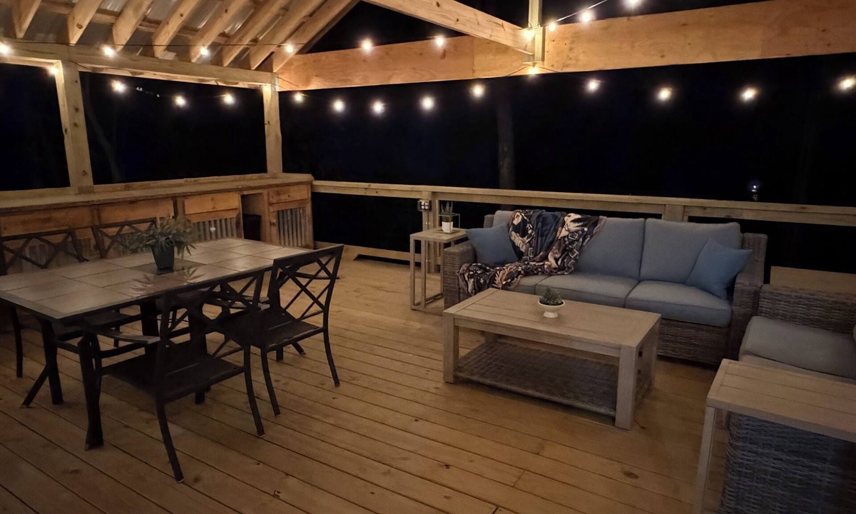 Murphy Cabin | Charming 2 bed room mountain hideaway in Murphy