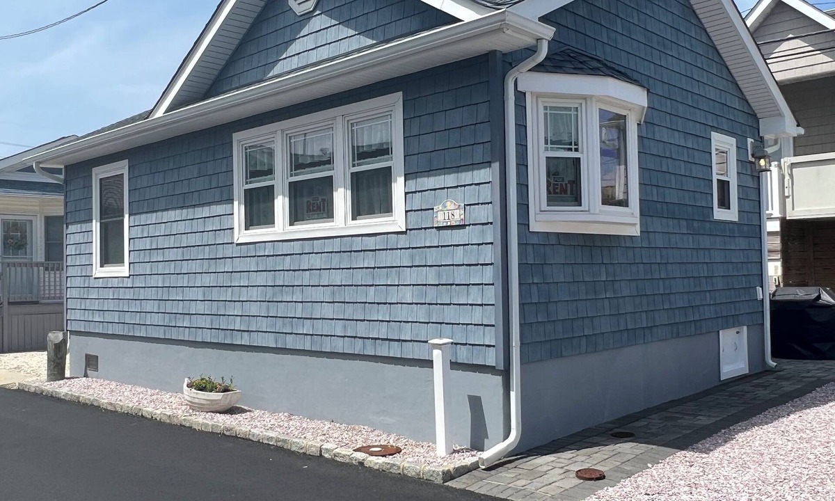 Dover Beaches North Cottage | Charming 2-bedroom cottage with WiFi, AC in Lavallette