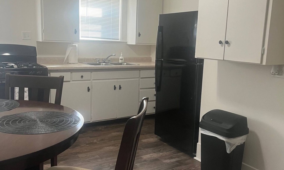 Sterling Apartment | Charming and spacious, 2 bedroom upper unit.