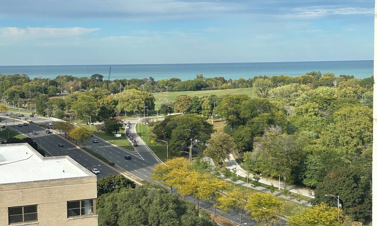 Uptown Apartment | Chic apartment in marvelous Chicago with WiFi, AC