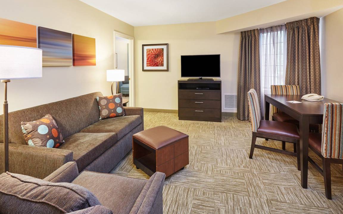 Glenview Condo | Condo ∙ 2 bedrooms ∙ 4 guests