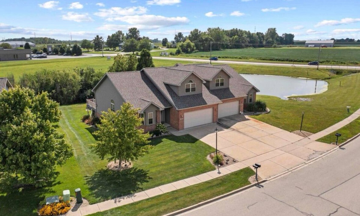 Washington House | Convenient 4-bedroom house, close to everything