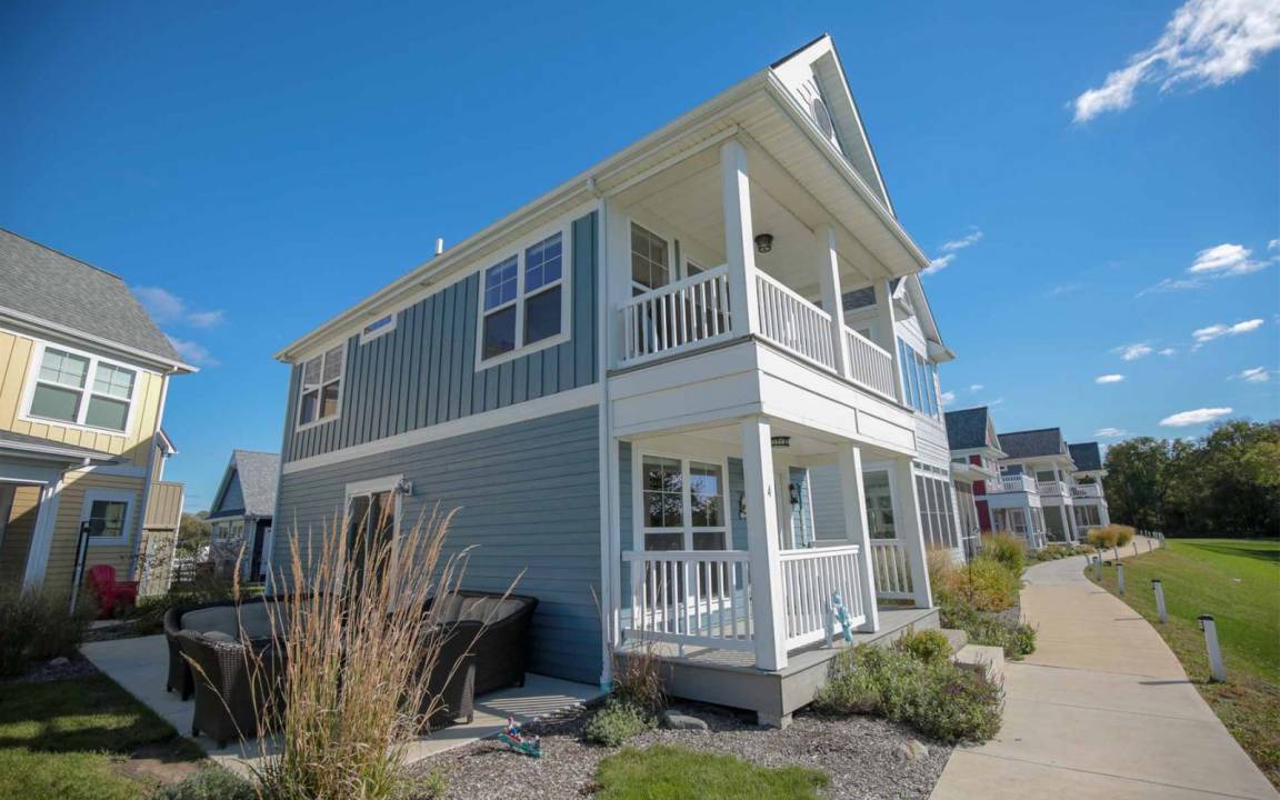 Ottawa Cottage | Cottage ∙ 2 bedrooms ∙ 10 guests