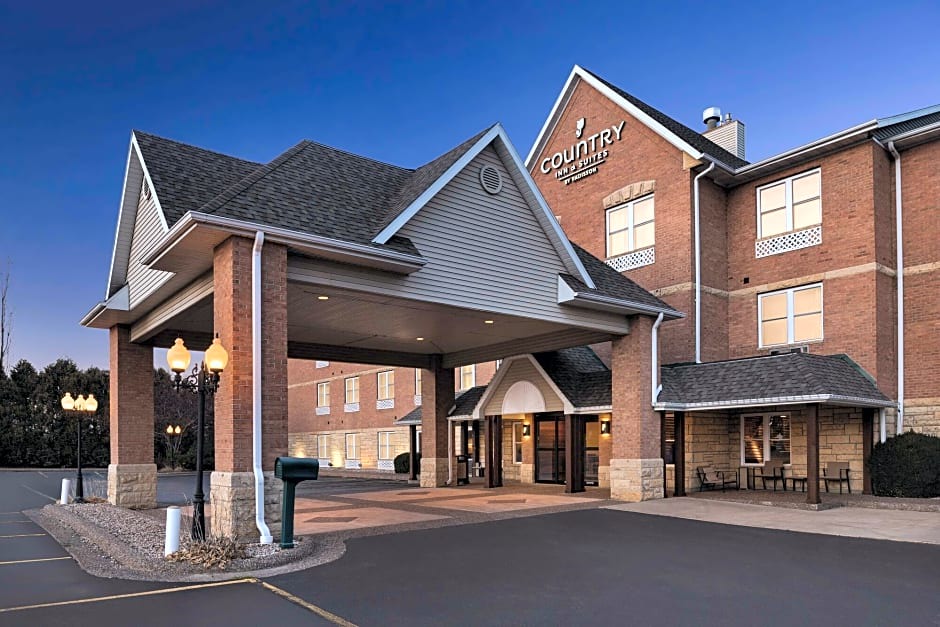 Galena Hotel | Country Inn & Suites by Radisson, Galena, IL