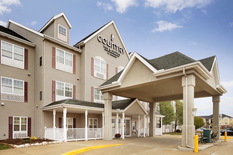 Champaign Hotel | Country Inn & Suites by Radisson, Champaign North, IL