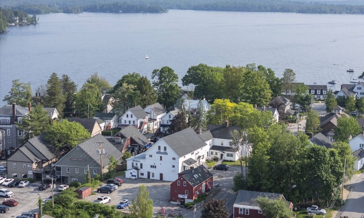 Wolfeboro Condo | Downtown Wolfeboro Luxe | Walk to Shops & Docks