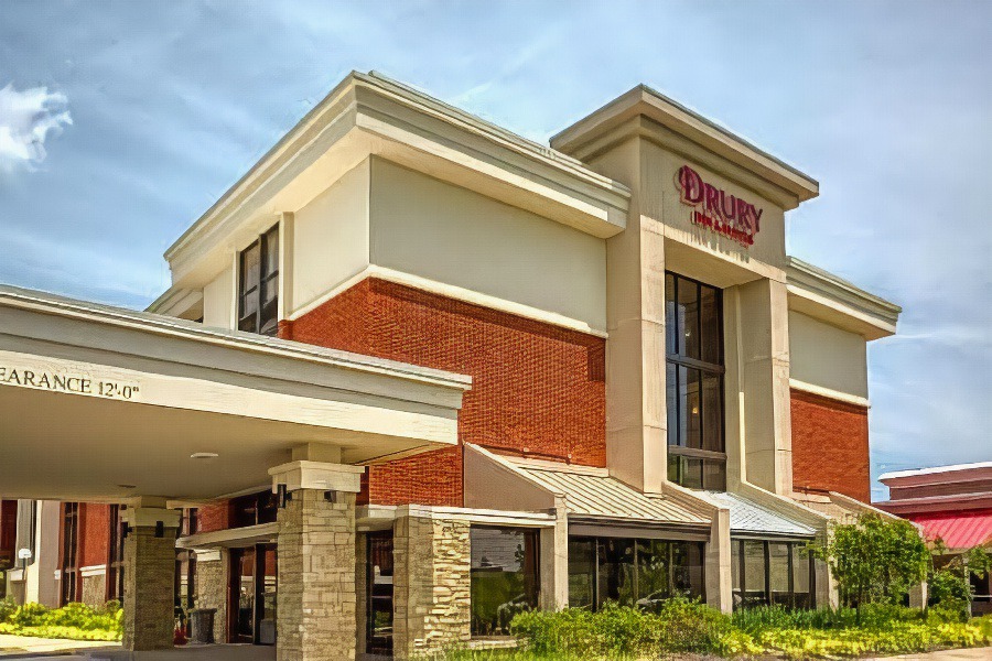 Fairview Heights Hotel | Drury Inn & Suites St. Louis - Fairview Heights