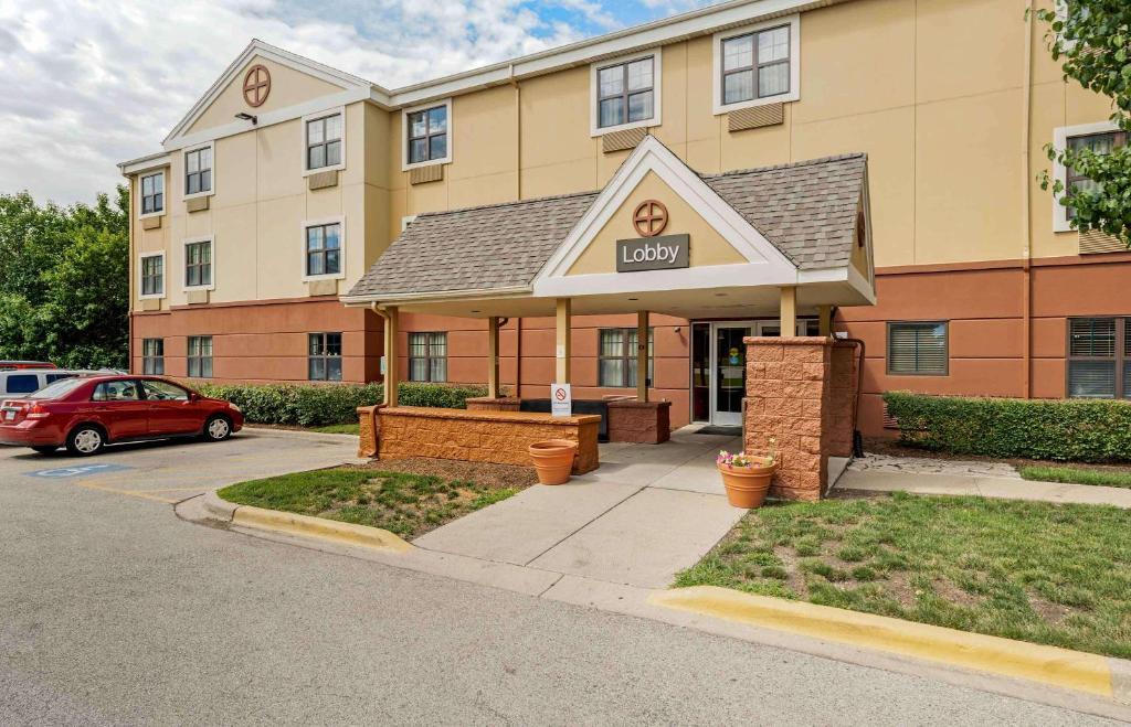 Wells Apartments St Chicago | Gurnee