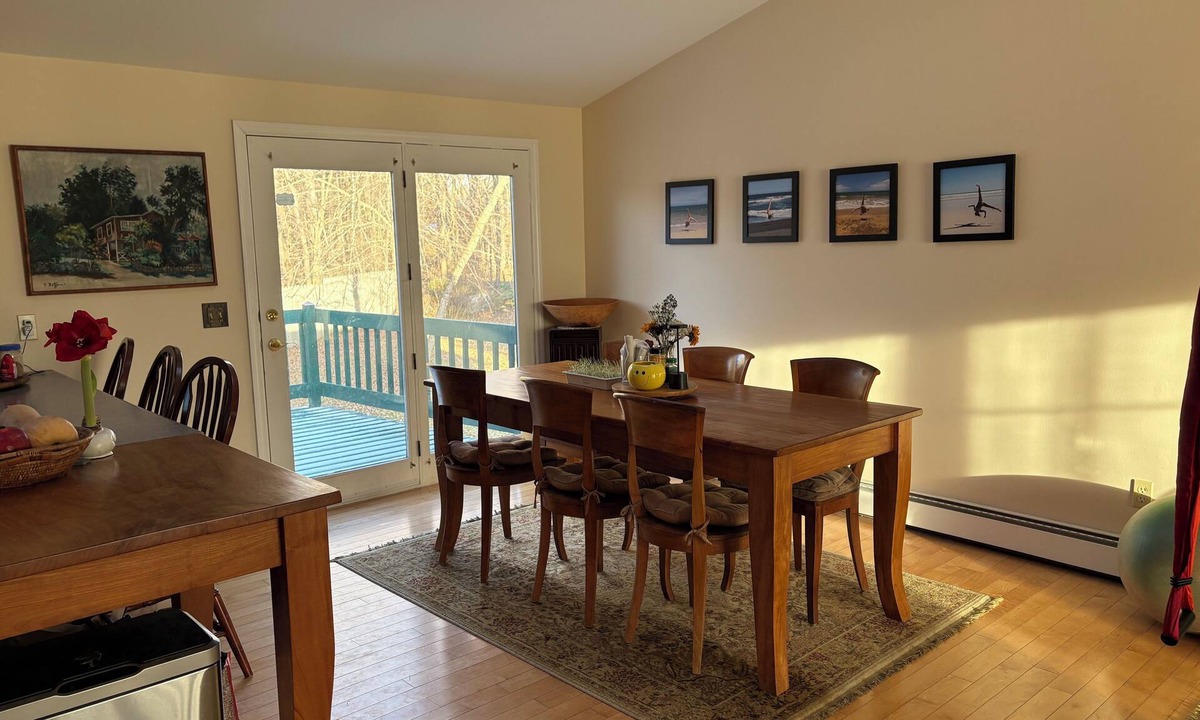 Williston North House | Fantastic 2-bedroom house 15 minutes from Burlington/UVM.