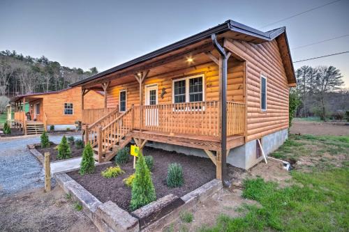 Cherokee House | Fire Pit: Cozy Bryson City Cabin on Tuck River