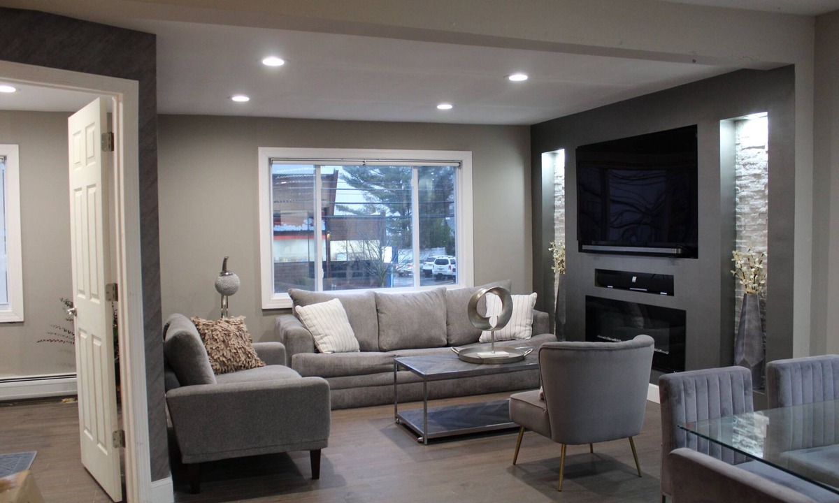 Ridgefield Apartment | first floor . |Renovated |Near NYC |Sleeps 6