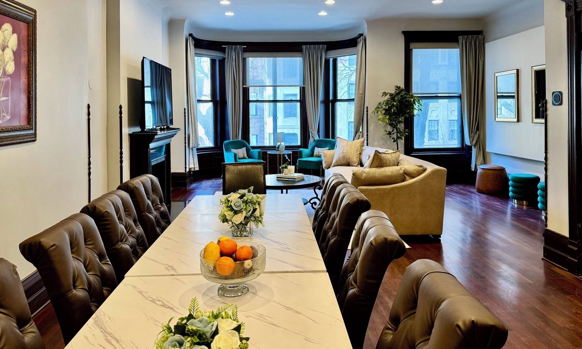 Gold Coast House | Gilded Age Gold Coast Mansion with Parking, Deck, Fireplaces