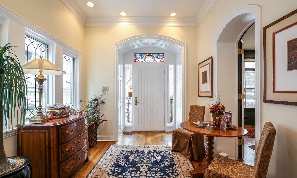 Oak Park Bed & Breakfast | Harvey House Bed & Breakfast