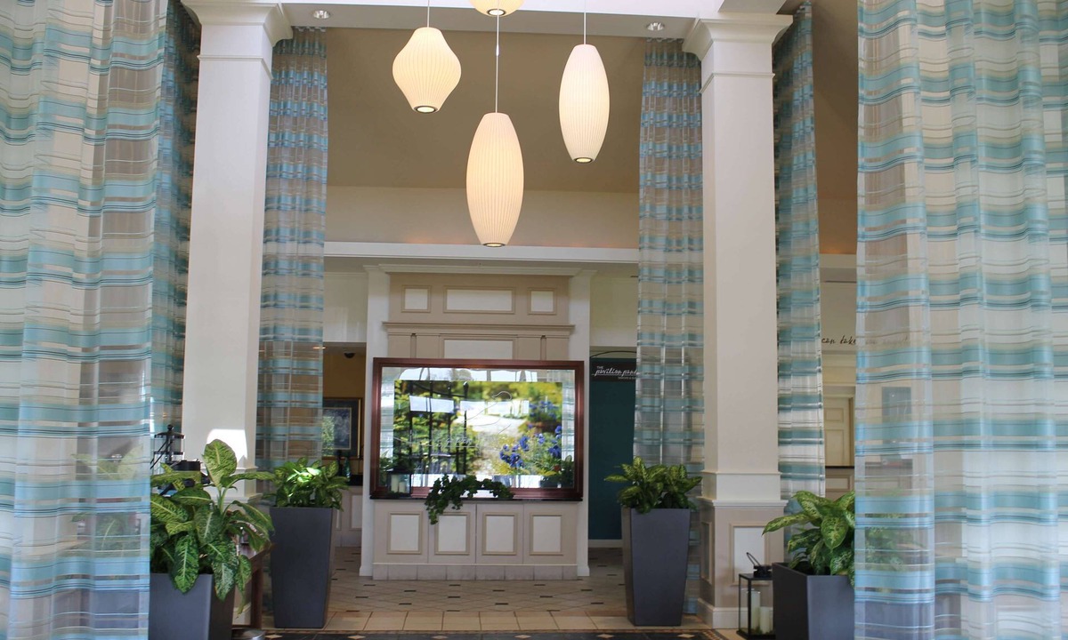 Addison Hotel | Hilton Garden Inn Addison