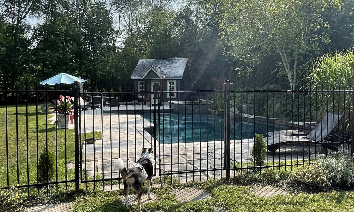 Mono House | “Hockley hideaway”