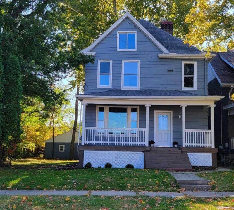 Peoria House | Home Away From Home Near OSF/ Several Hospitals