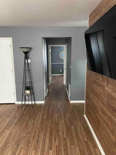 Ottawa Apartment | Home Away From Home