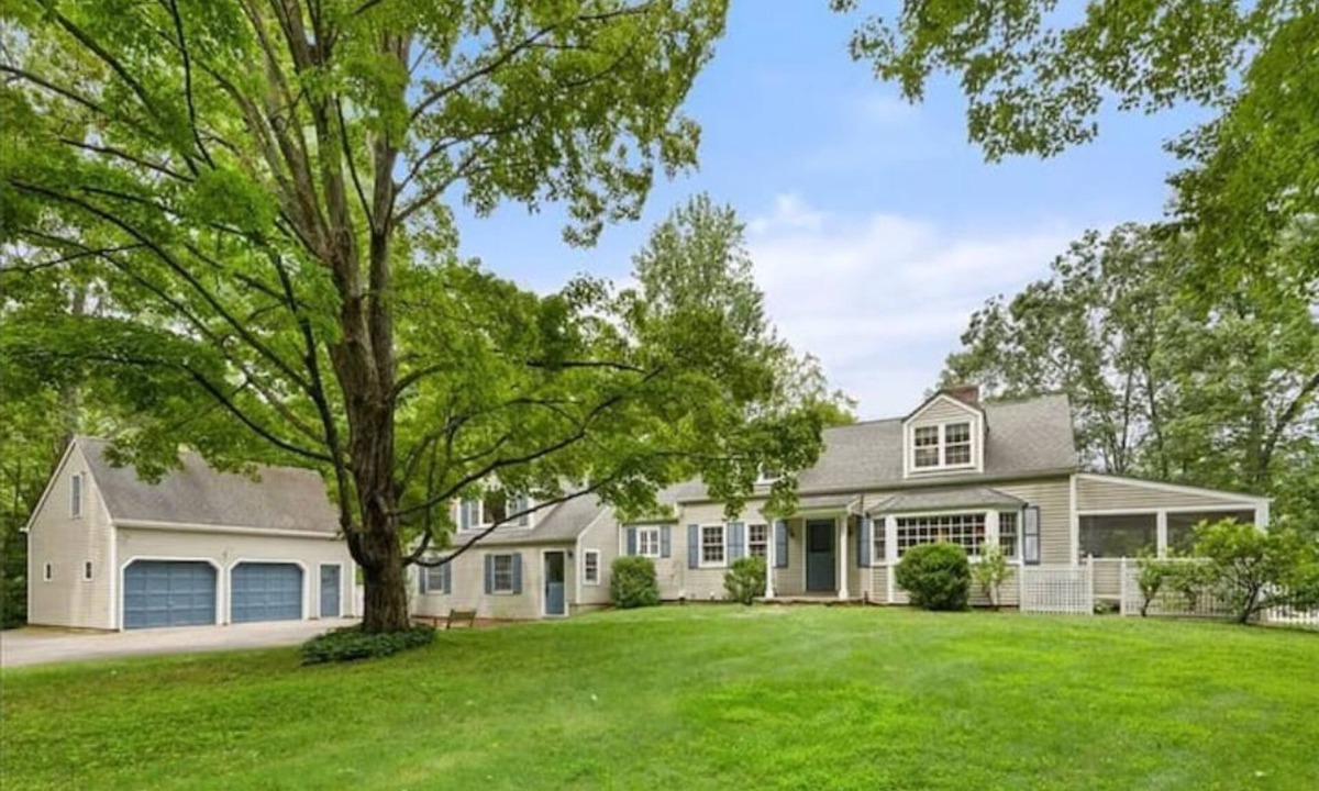 Scotts Corners House | Home in Pound Ridge